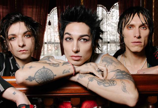 Palaye Royale