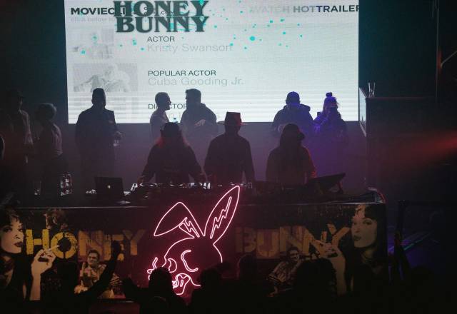 Honey Bunny & Bass Bunny: Mr.B  & Dj kosmos