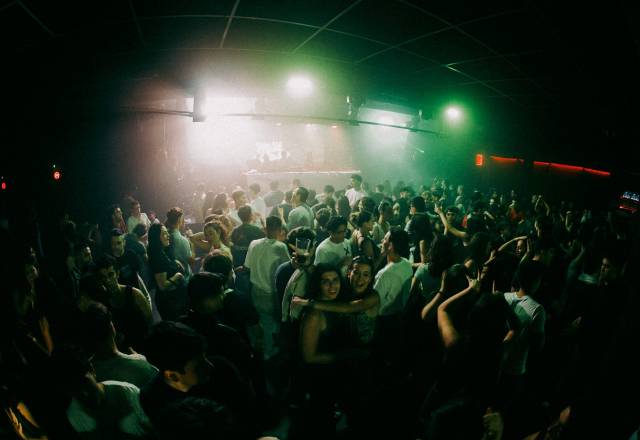 La (2) de Milkshake: Stile & ADCØ