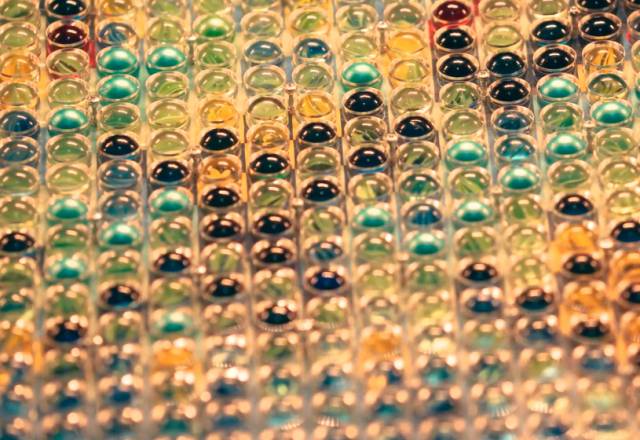 Nova obra al projecte AMA: art generatiu amb les “Caniques” d’Anna Carreras