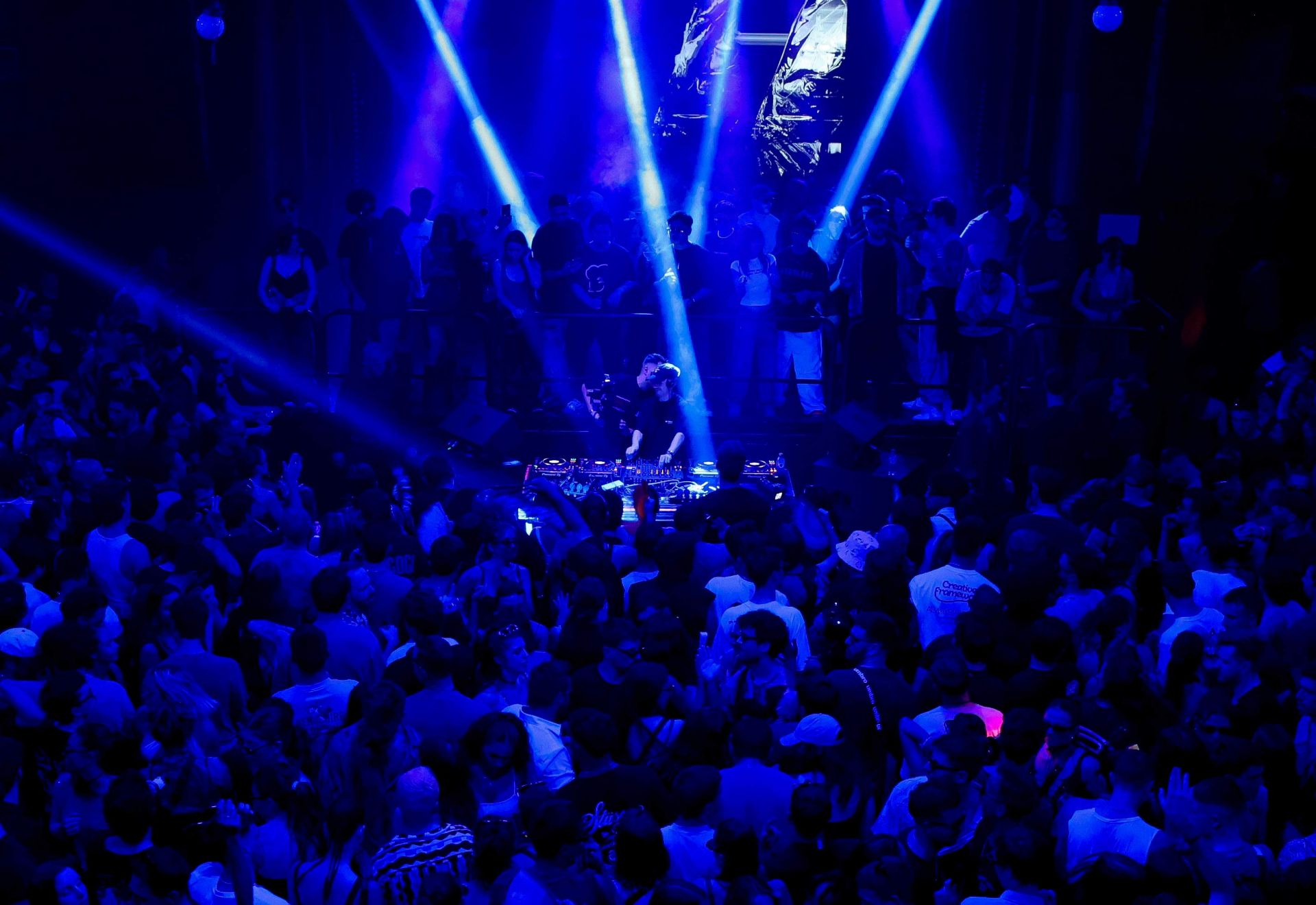 Nitsa: EROL ALKAN 4-HOUR SET + SNOWCAVEMAN