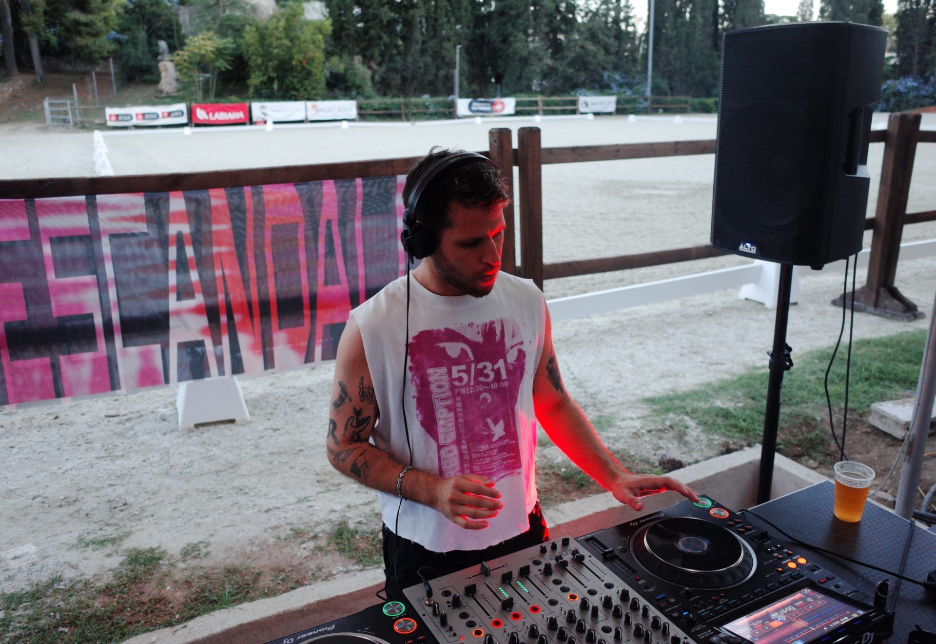 Astin: ESCANDALO: DJ AYA + Maara + VOID/DIVO