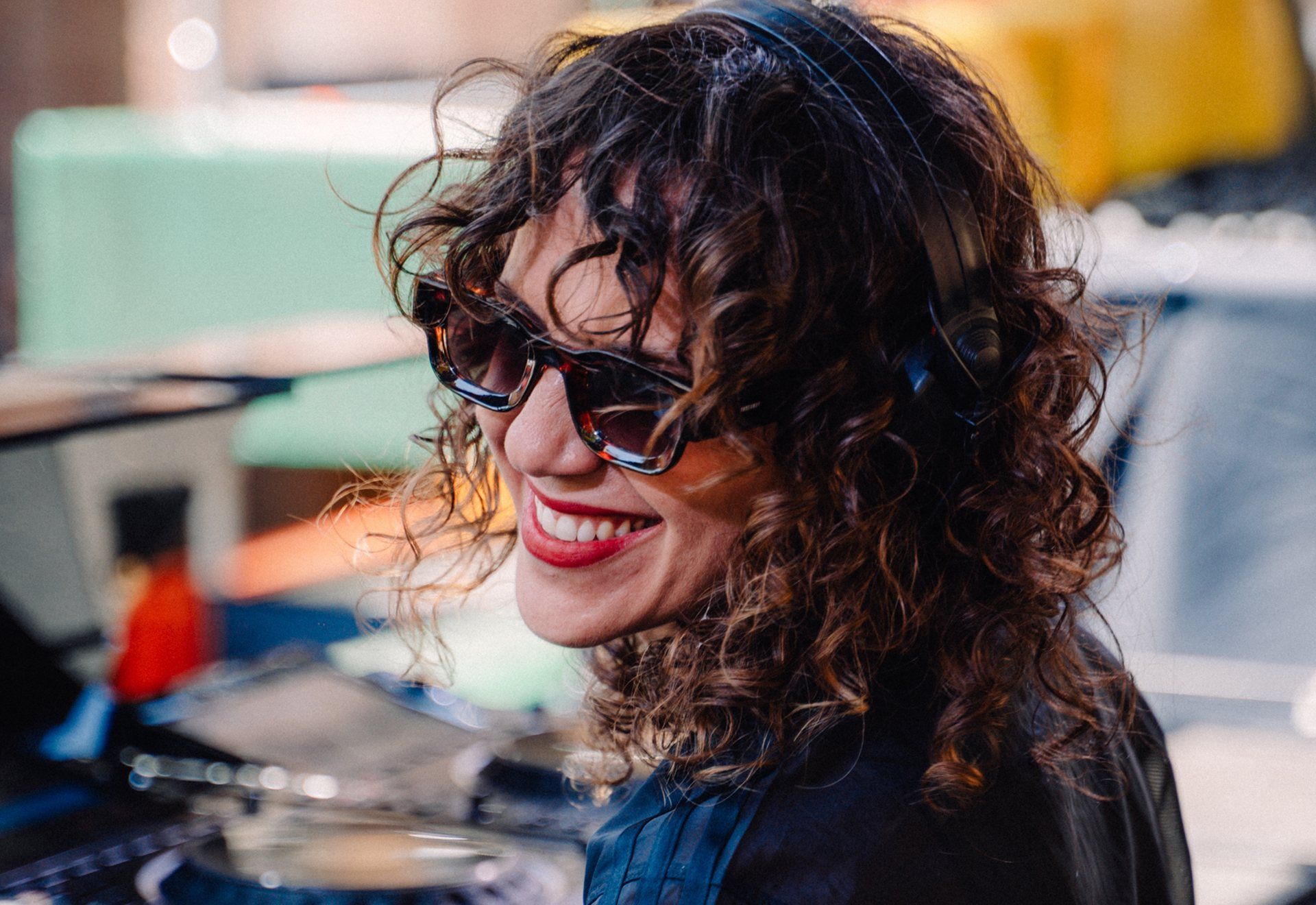 Apología X Haus Of Beat: Eli Kapowski + Artiic + Nesi