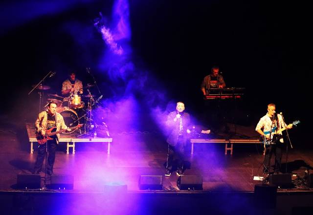 Los Diablos_concierto.jpg