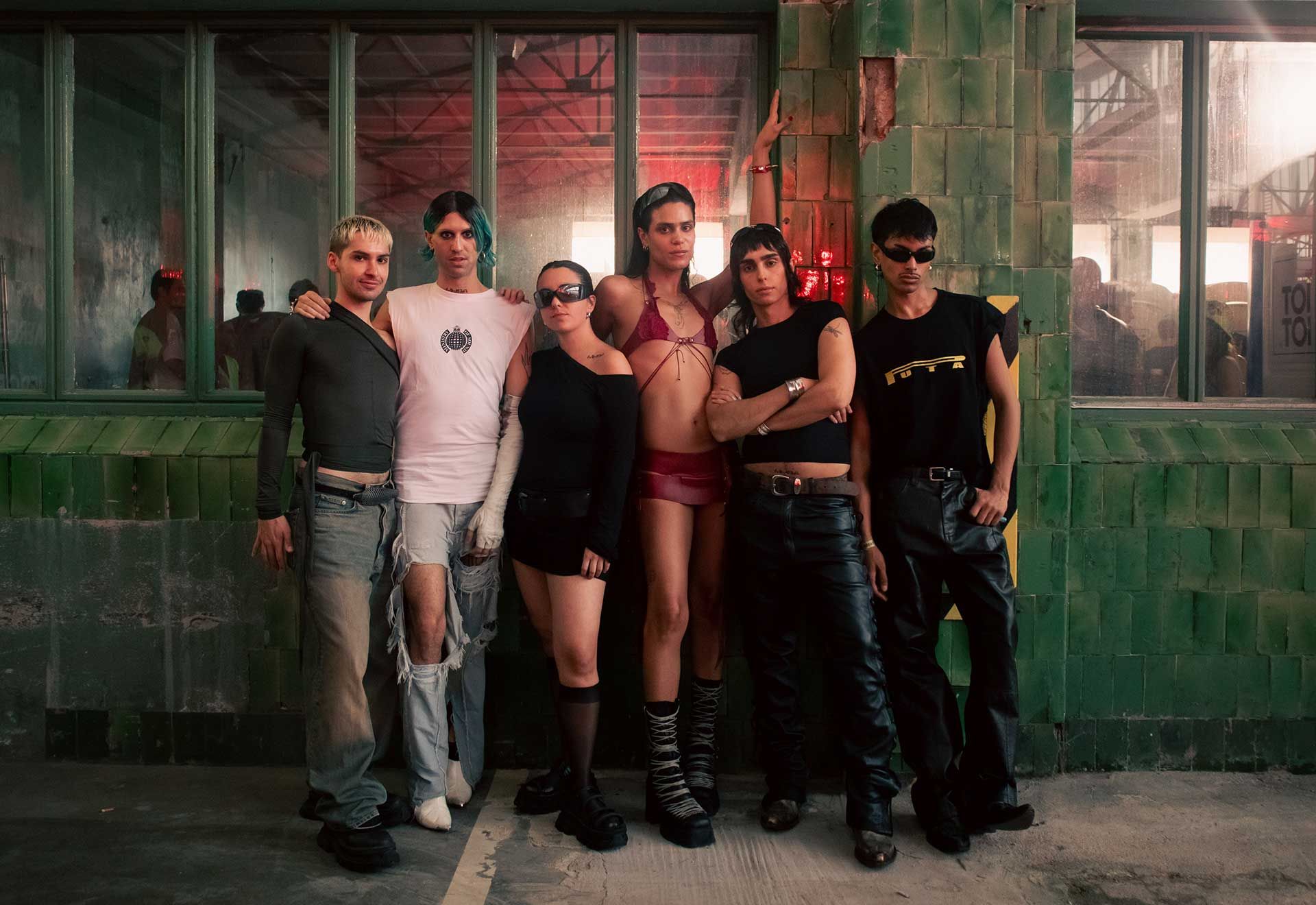 Astin: MUSA |  TWIENA + Ana Troyano + MUSA: Reloaded (carolina + Doppelganger + drazzit + Fillo Deportaberta + SANTANA)