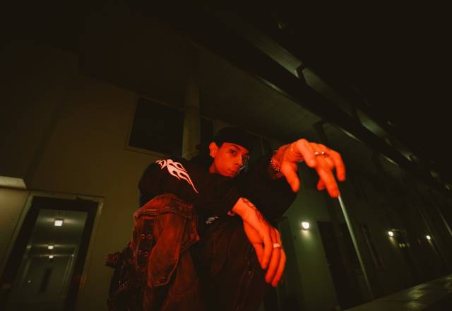 Nitsa: 6EJOU [live!]