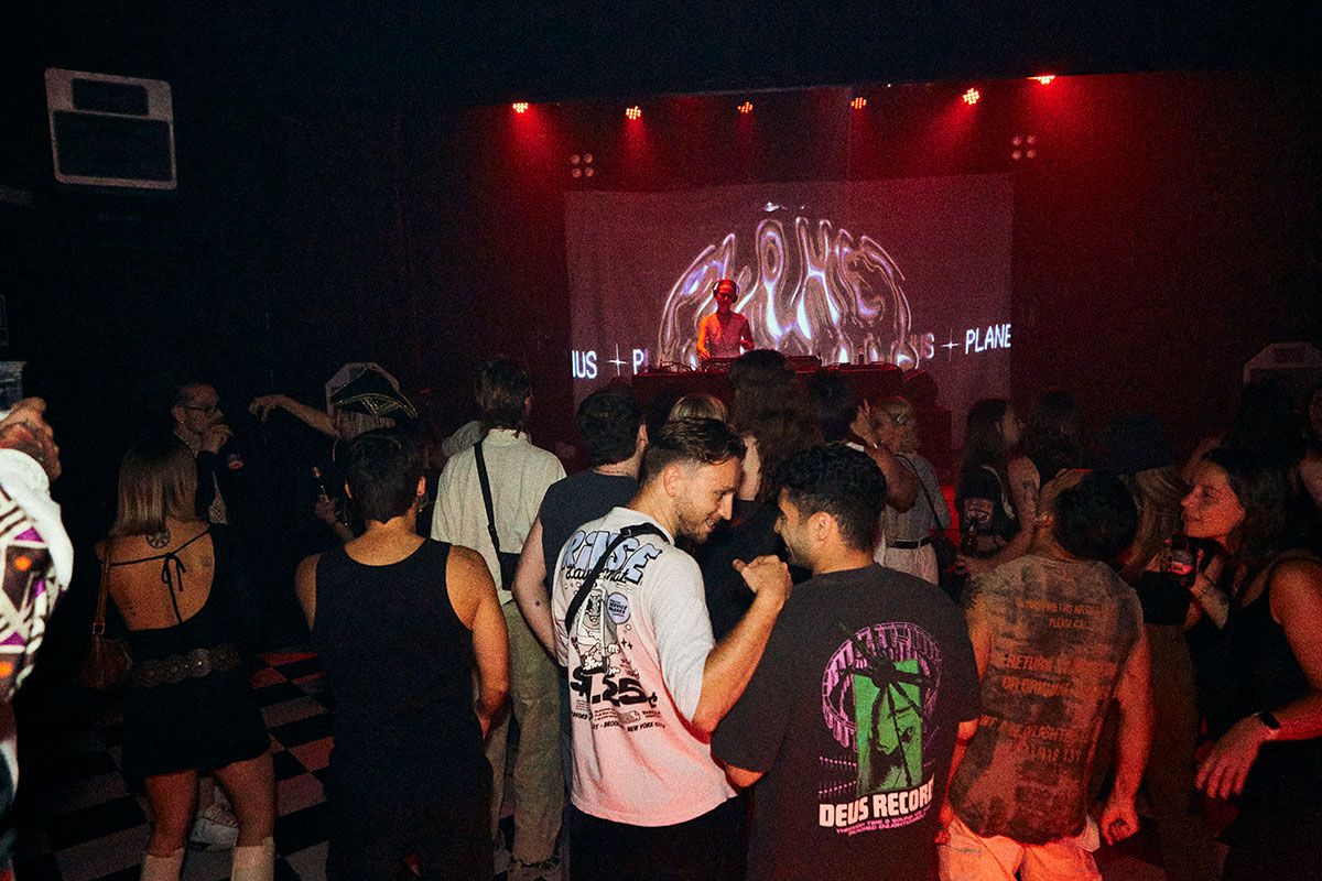 Apologia X Planet Venus: Ale Hope b2b Milla Campollo + ONA b2b Sylvia