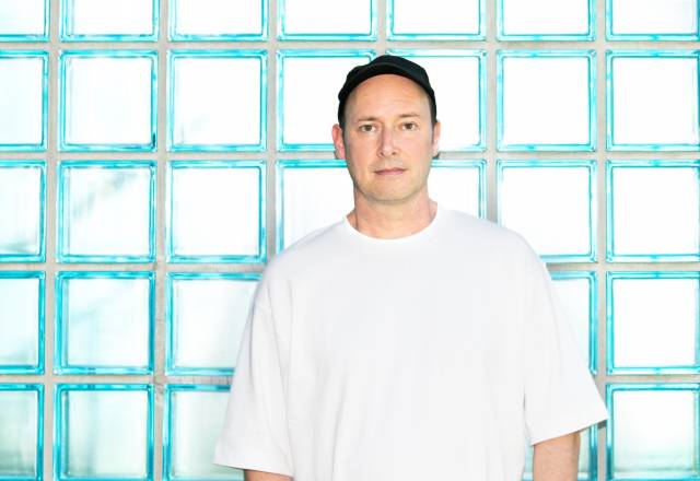 Astin: Michael Mayer + Arnau Obiols