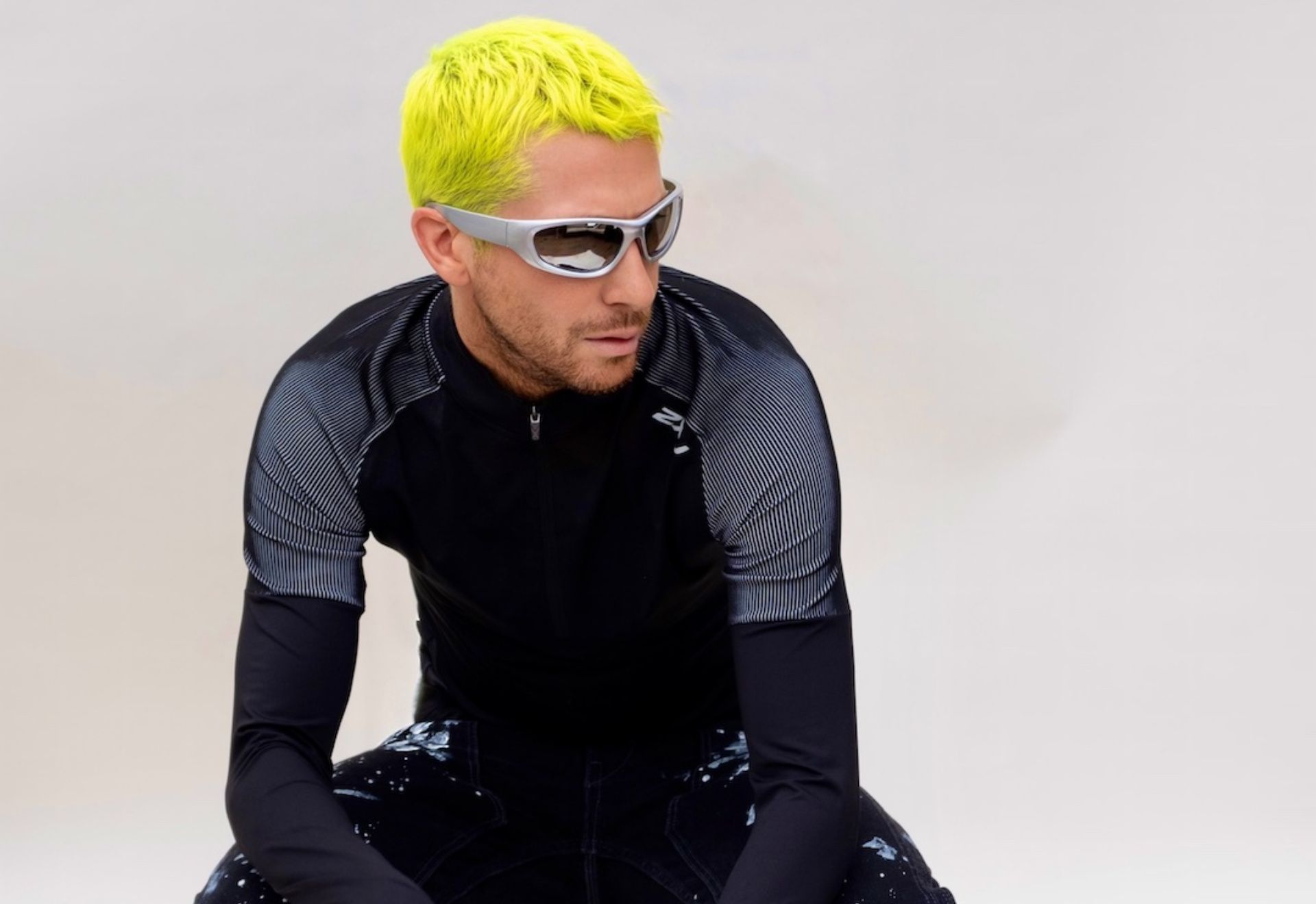 Astin: ABSOLUTE. + Ferdiyei + Klara Missyle