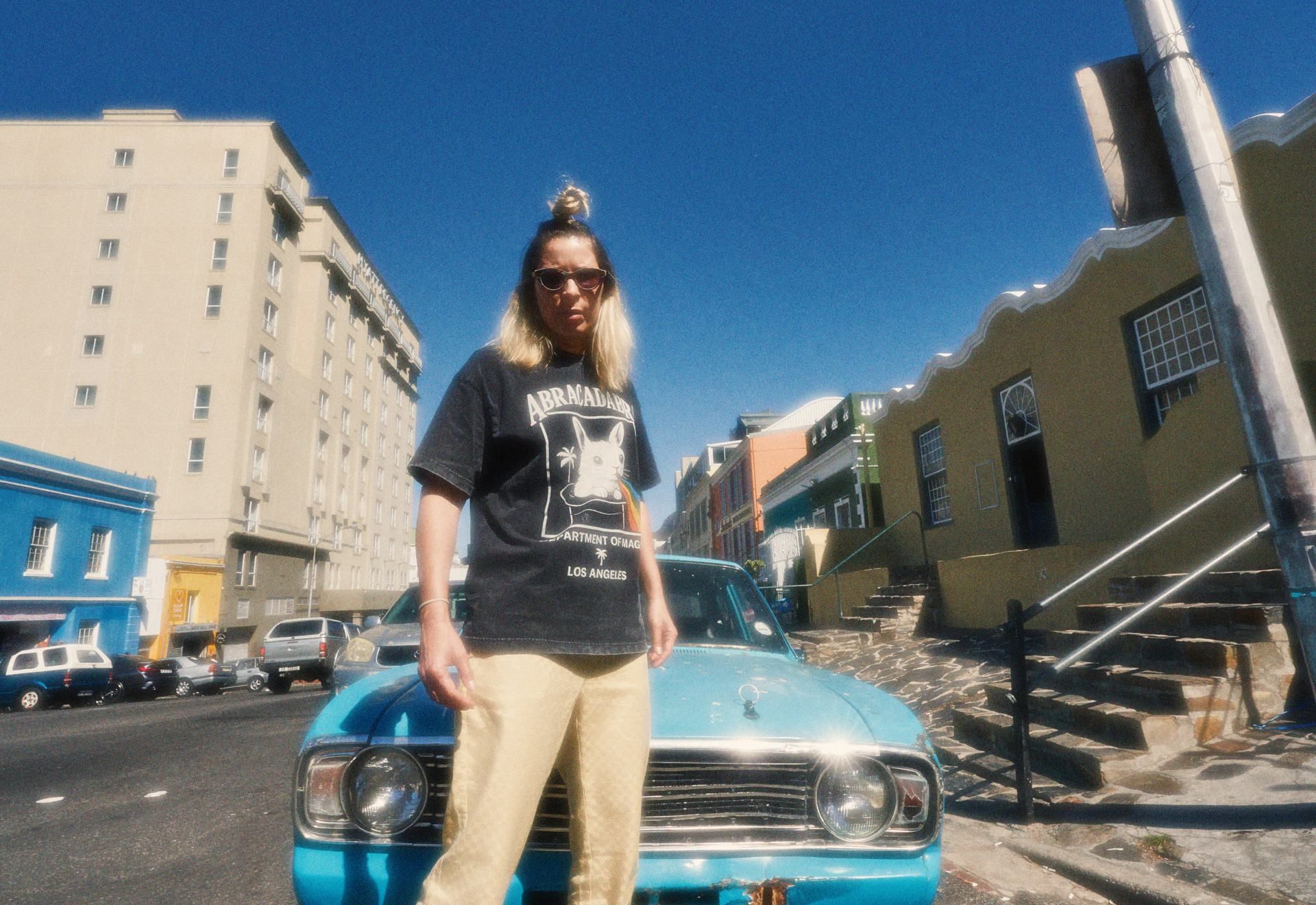 Nitsa: BLOND:ISH + Isa Rojas