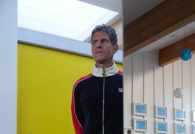 Caprichos de Apolo presenta: Mike D