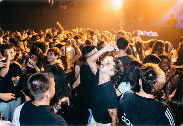 La (2) de Milkshake: Nova Temporada - Stile & Dj Ruggy